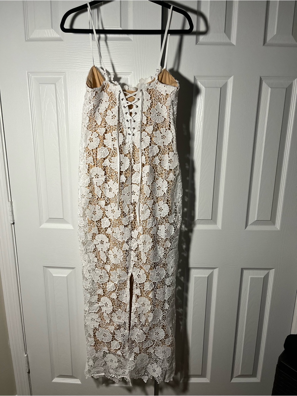 NWT Lace Maxi Dress with Intricate Detailing - Picture 10 of 12